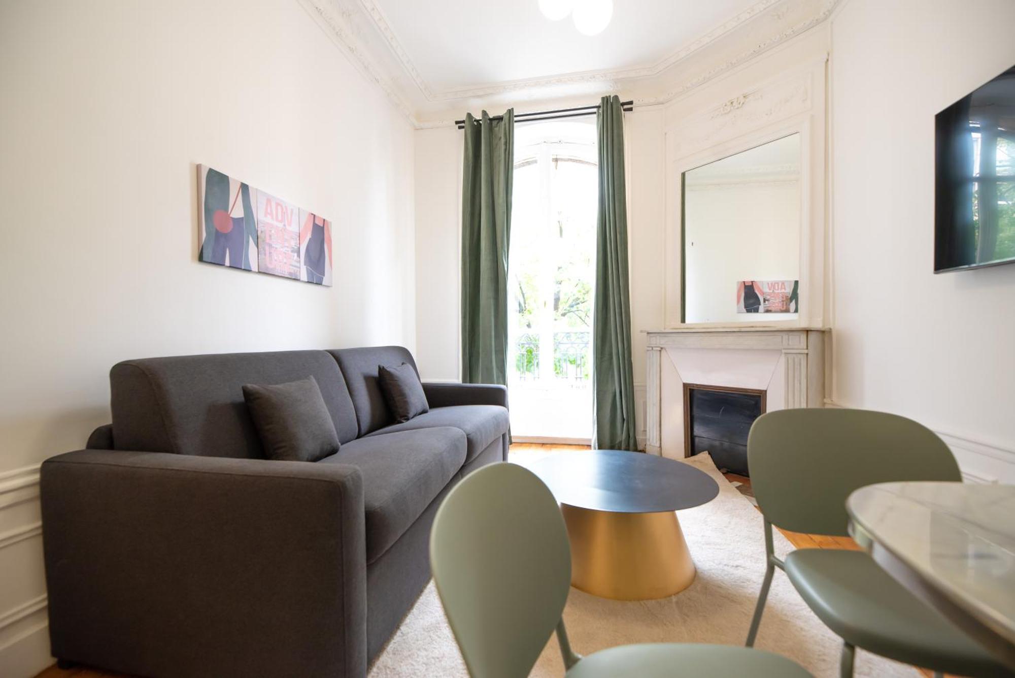 Residence Gustave Eiffel - Paris Rom bilde